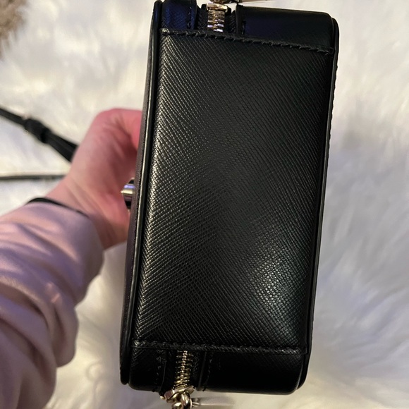 Kate Spade Cat crossbody Purse. Perfect condition, used once or twice. - Picture 5 of 14